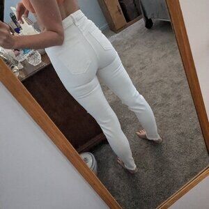 White denim distressed jeans